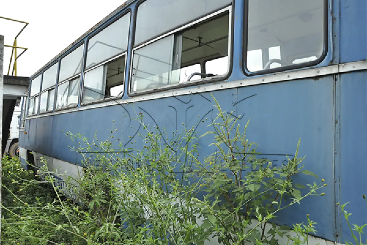 LOTE 005 - M. BENS LP 1113 - Placa GQQ 0521 - Ano 1985 1985