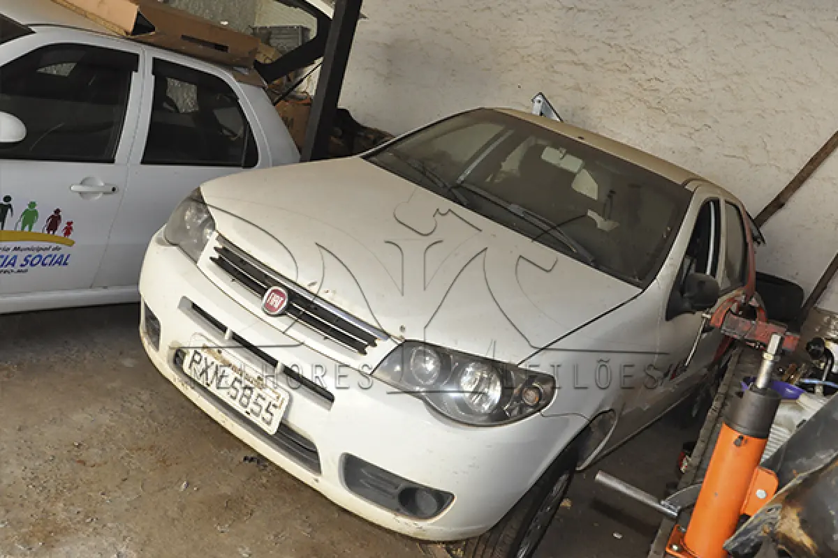 LOTE 009 - FIAT PALIO FIRE - PLACA PXN 5855 - ANO 2015 2016
