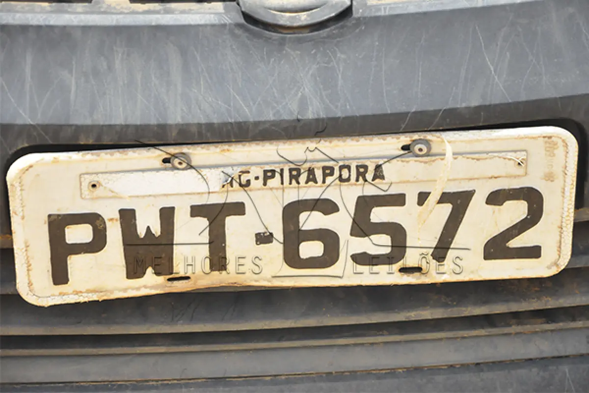 LOTE 027 - VW SAVEIRO CS ST MB - PLACA PWT-6572 - ANO 2015 2016