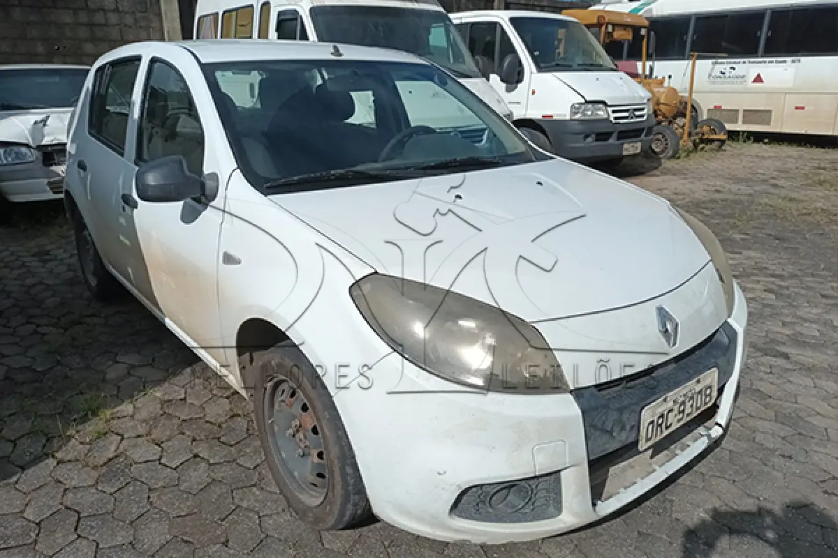 LOTE 016 - RENAULT SANDERO AUT1016V - PLACA ORC-9308 - ANO 2014 2014 - COR BRANCA