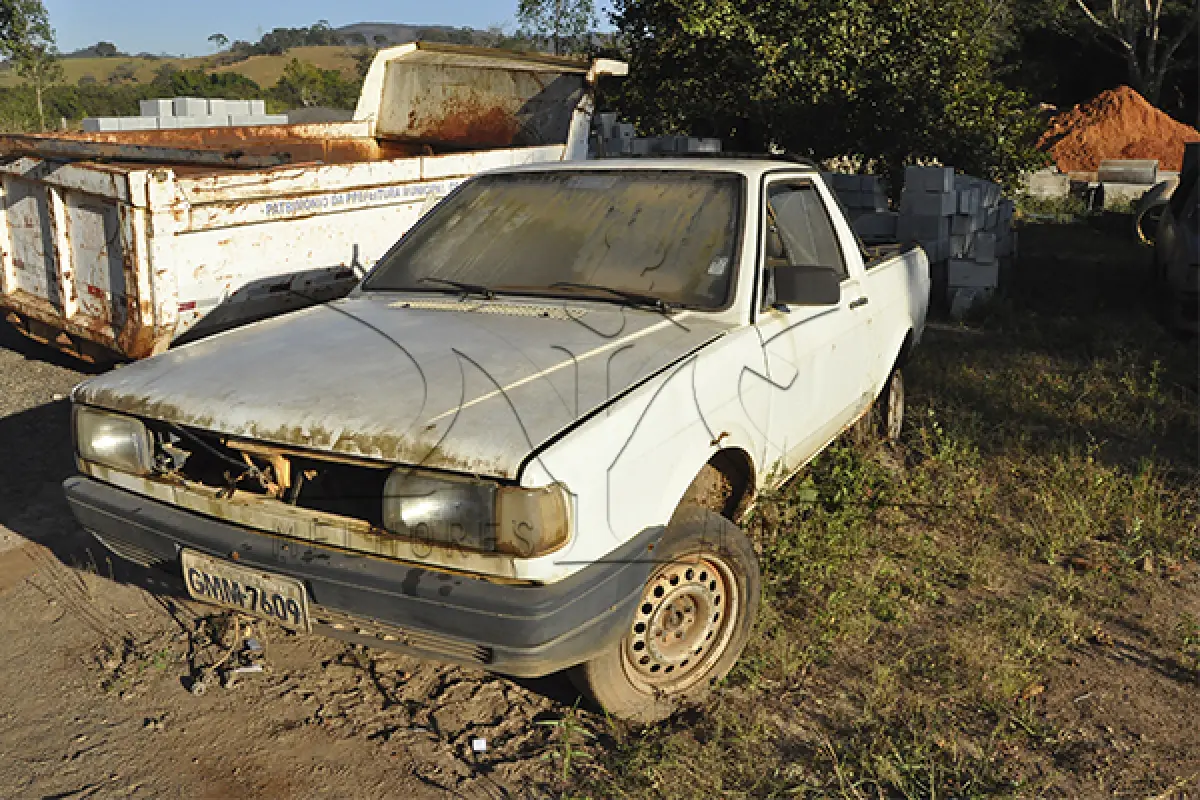 LOTE 009 - VW SAVEIRO CL - PLACA GMM 7609 - ANO 1996 1996