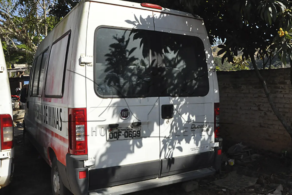 LOTE 006 - FIAT DUCATO GUERRA MC 20 - PLACA OQF 0669 - ANO 2013 2014