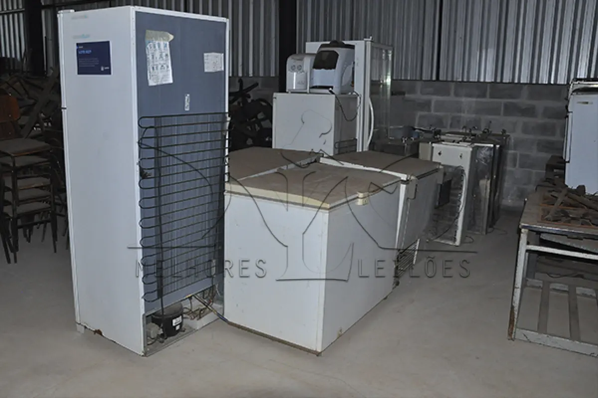 LOTE 025 - SUCATA - MONTANTE - DERIVADO DOMESTICO - INDUSTRIAL