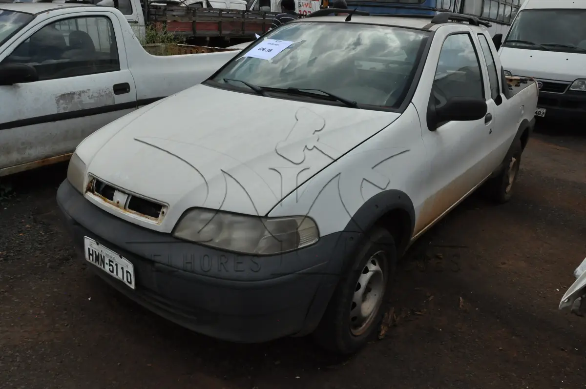 LOTE 038 - FIAT PICK-UP Strada Fire  - 2006 2007 - Branca - HMN-5110