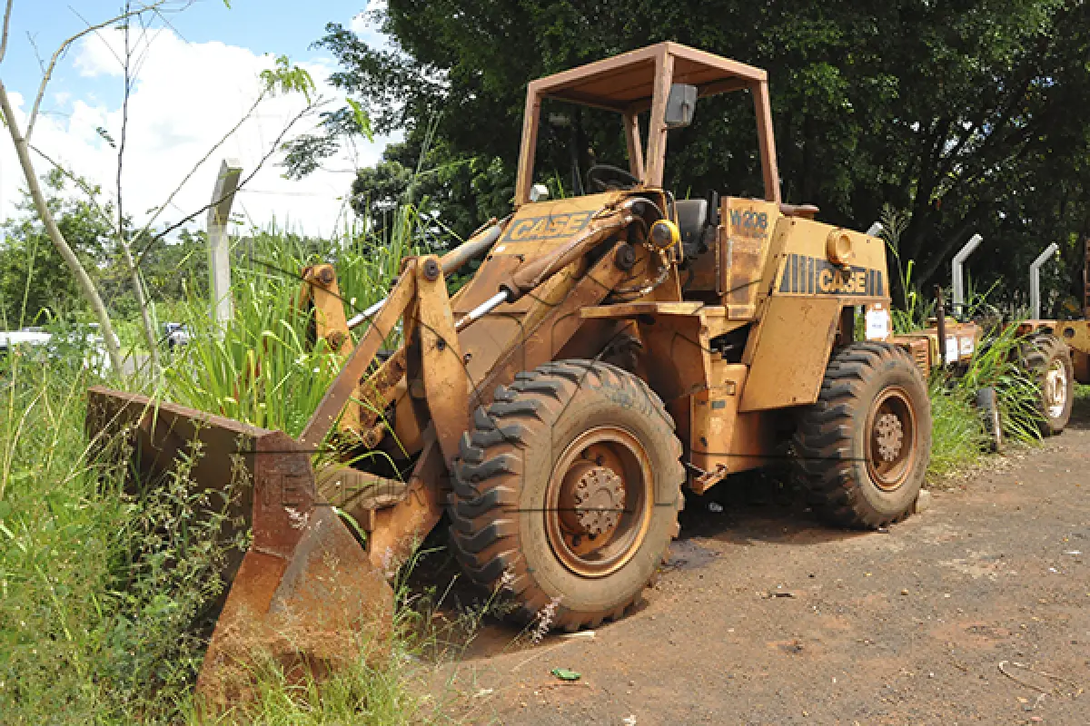 LOTE 049 - PA CARREGADEIRA CASE W20B  - 1990 - PC04