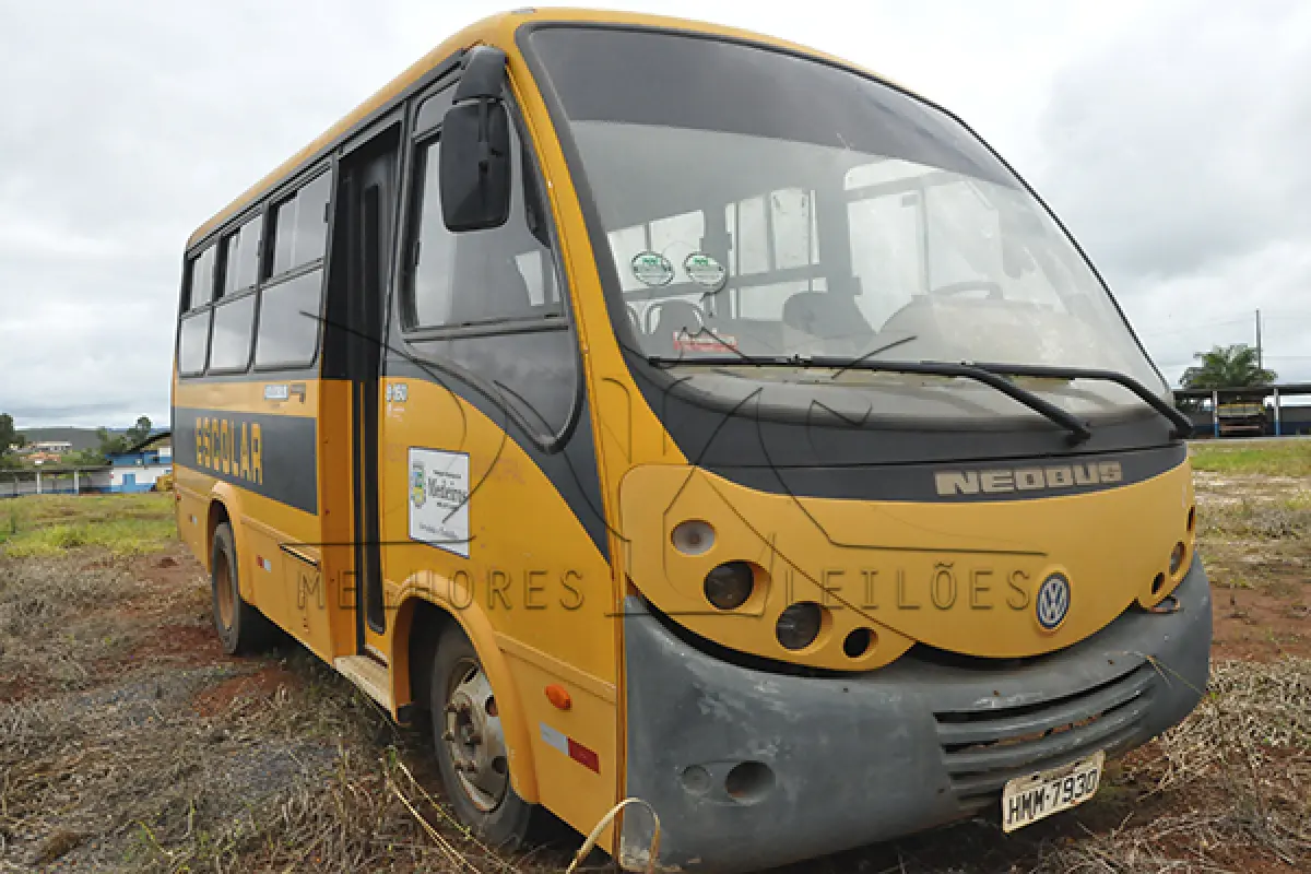 LOTE 005 - VW 8-150NEOBUS THUNDERBOY - PLACA HMM-7930 - ANO 2001 2002 - COR AMARELA