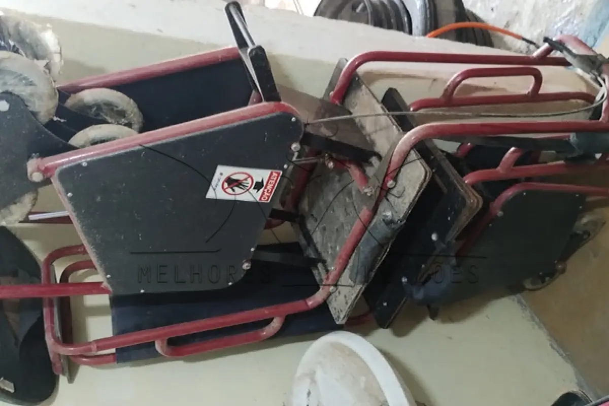 LOTE 013 - SUCATA DERIVADO SAUDE