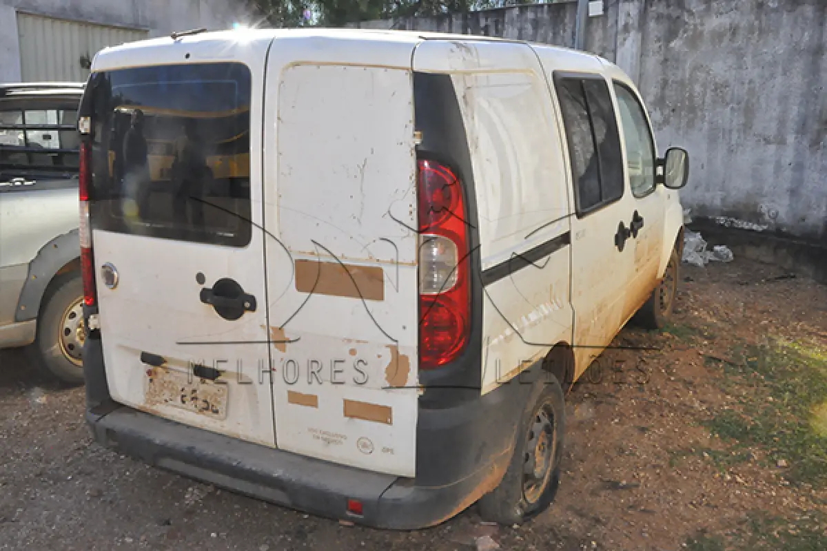 LOTE 005 - FIAT DOBLO ROTAN AMB2 - PLACA OPQ-8896