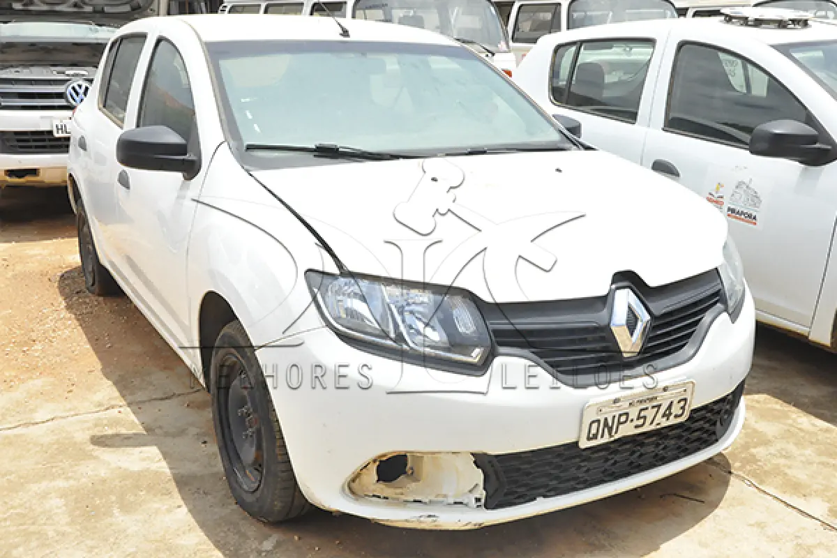 LOTE 033 - RENAULT SANDERO AUTH 10 - PLACA QNP-5743 - ANO 2017 2018