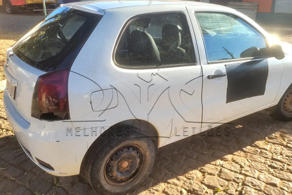 LOTE 015 - FIAT PALIO FIRE - ANO 2015 2015