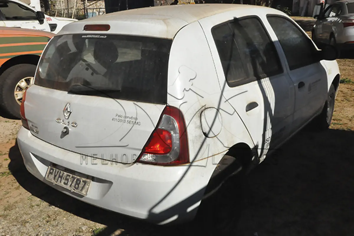 LOTE 005 - I RENAUT CLIO EXP1016VH - PLACA PVH-5787