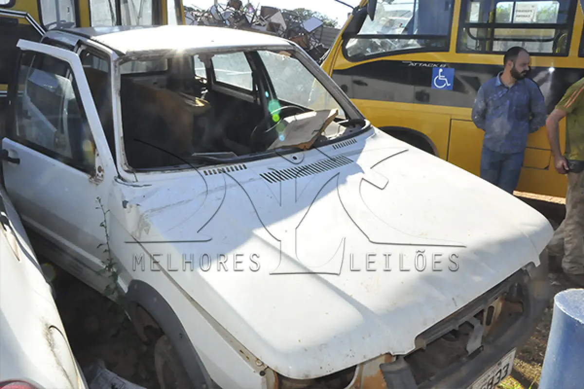 LOTE 003 - FIAT UNO MILLER WAY ECON - PLACA HLF-6833