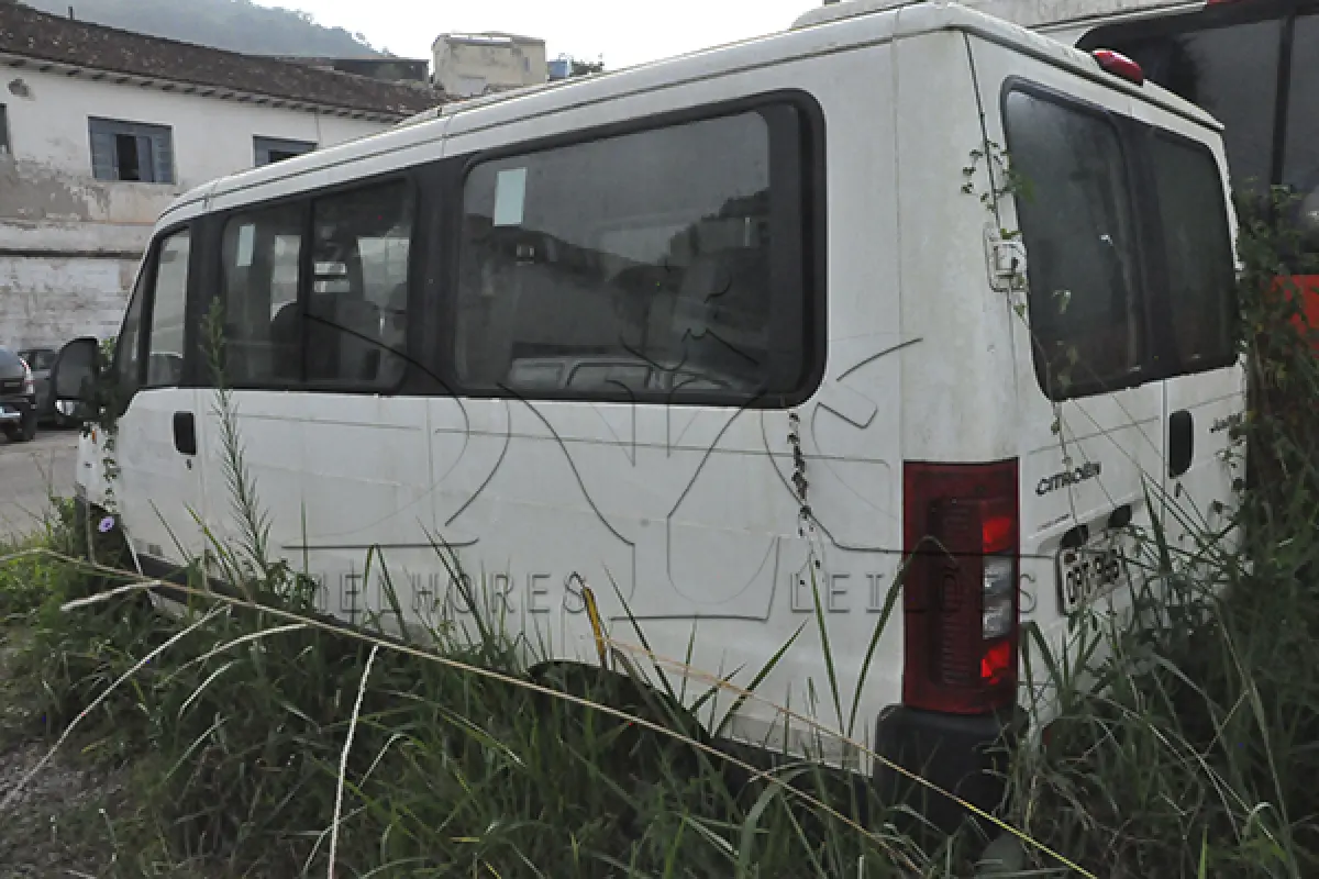 LOTE 004 - CITROEN JUMPER M33M 23S - ANO 2013 2013