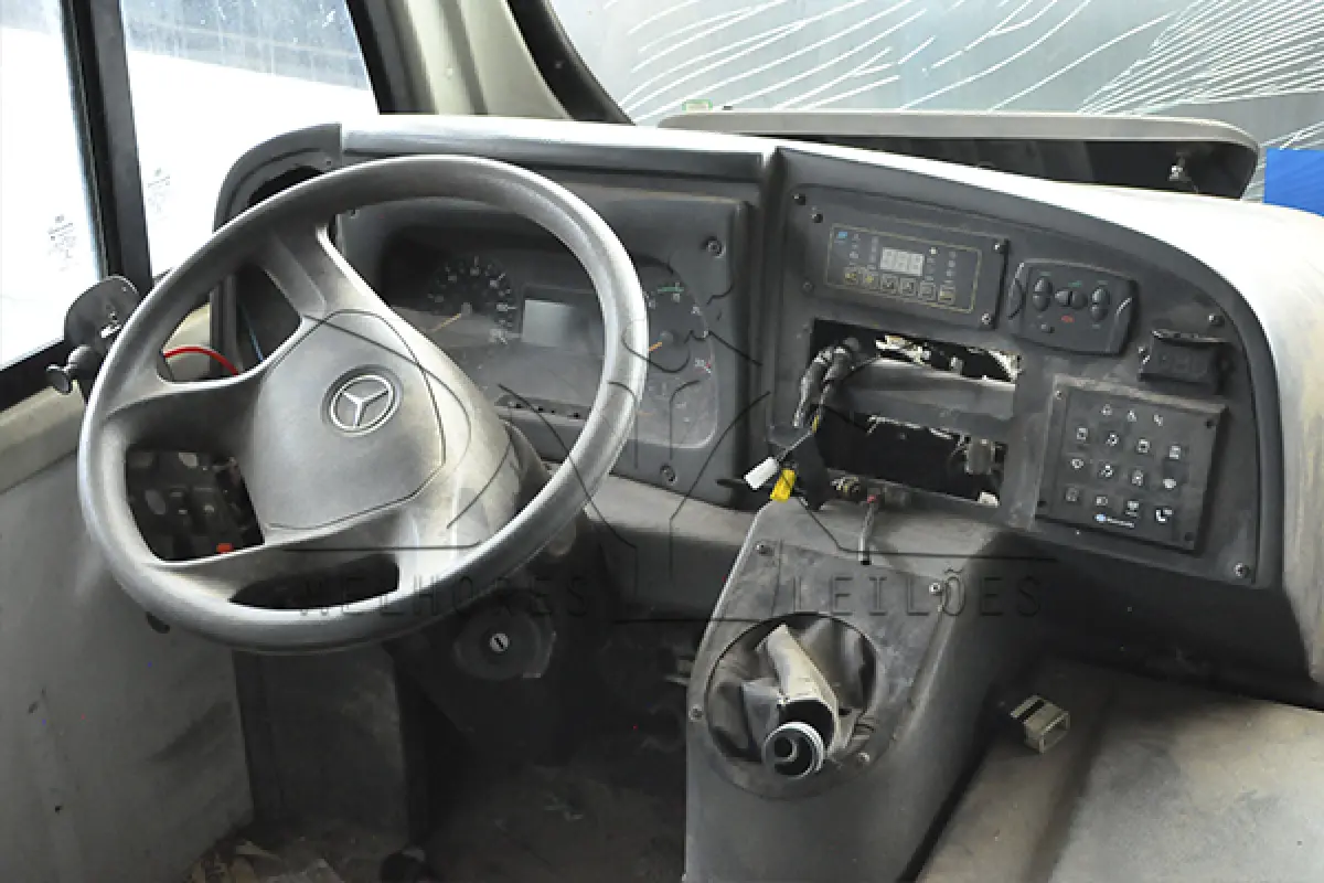 LOTE 003 - M. BENZ MASCA GRANMICRO O - ANO 2013 2014