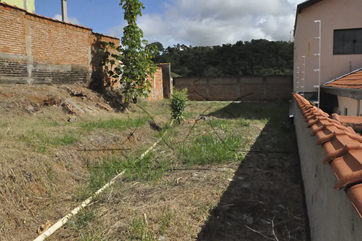 LOTE 018 - LOTE URBANO –Nº11, QUADRA B, SANTA EFIGÊNIA, PHP II, MEDIDA 200,00M2