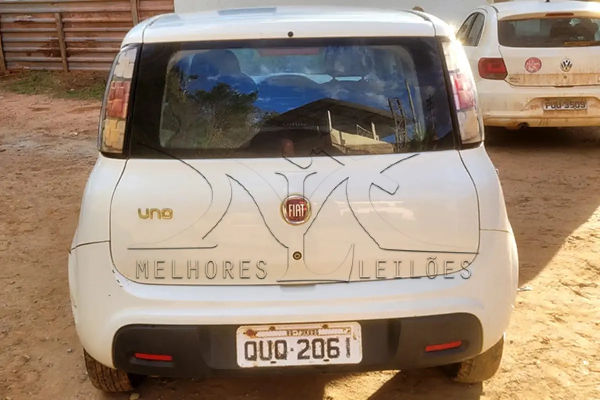 LOTE 016 - FIAT UNO ATTACTIVE 1.0 - ANO 2019 2020