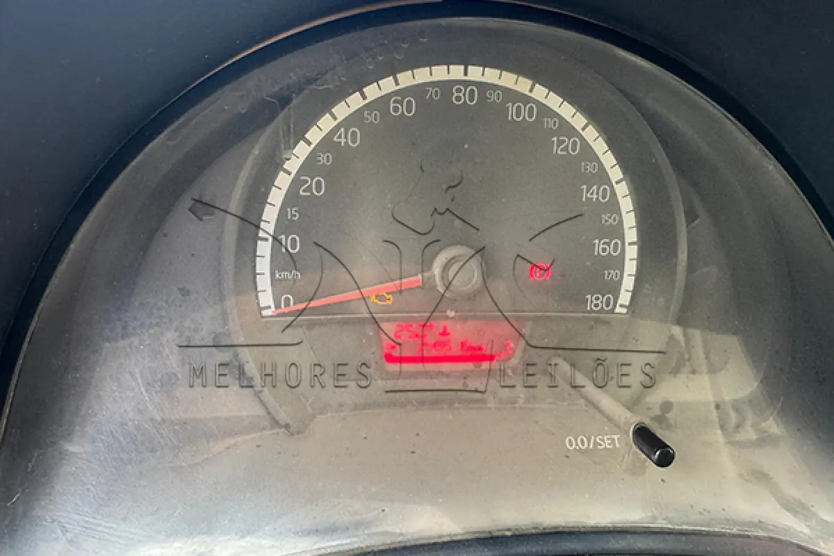 LOTE 005 - VW UP TAKE MA - PLACA PUS5341 - ANO 2014 2015