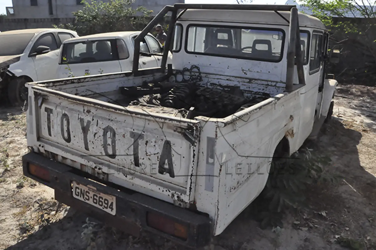 LOTE 029 - TOYOTA BAND BJ55LP 2BL - ANO 1995 1995 - PLACA GNS-6694