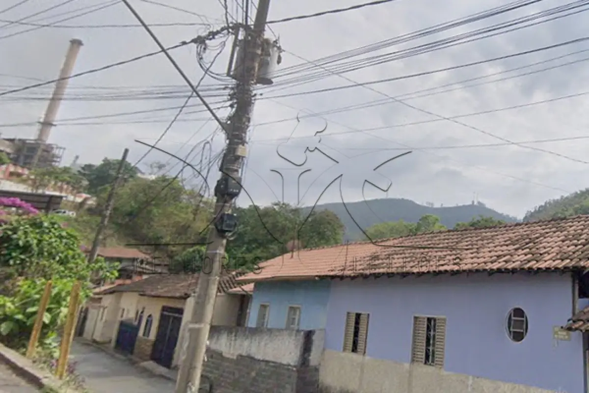 LOTE 001 - Imóvel situado na Rua Tocantins, n.º 84, no Bairro Centro Industrial, na cidade de João Monlevade/MG, com registro perante o Cartório do 1° Ofício da Comarca de João Monlevade/MG, sob a matrícula n.° 8.238, do livro n. 02, sem registro de ônus.
