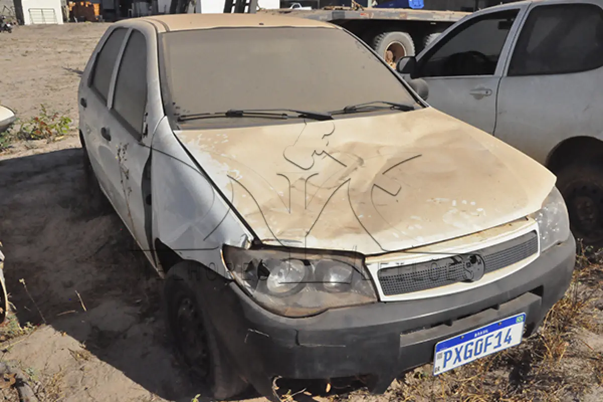 LOTE 018 - FIAT PALIO FIRE - ANO 2015 2016 - PLACA PXG-0F14