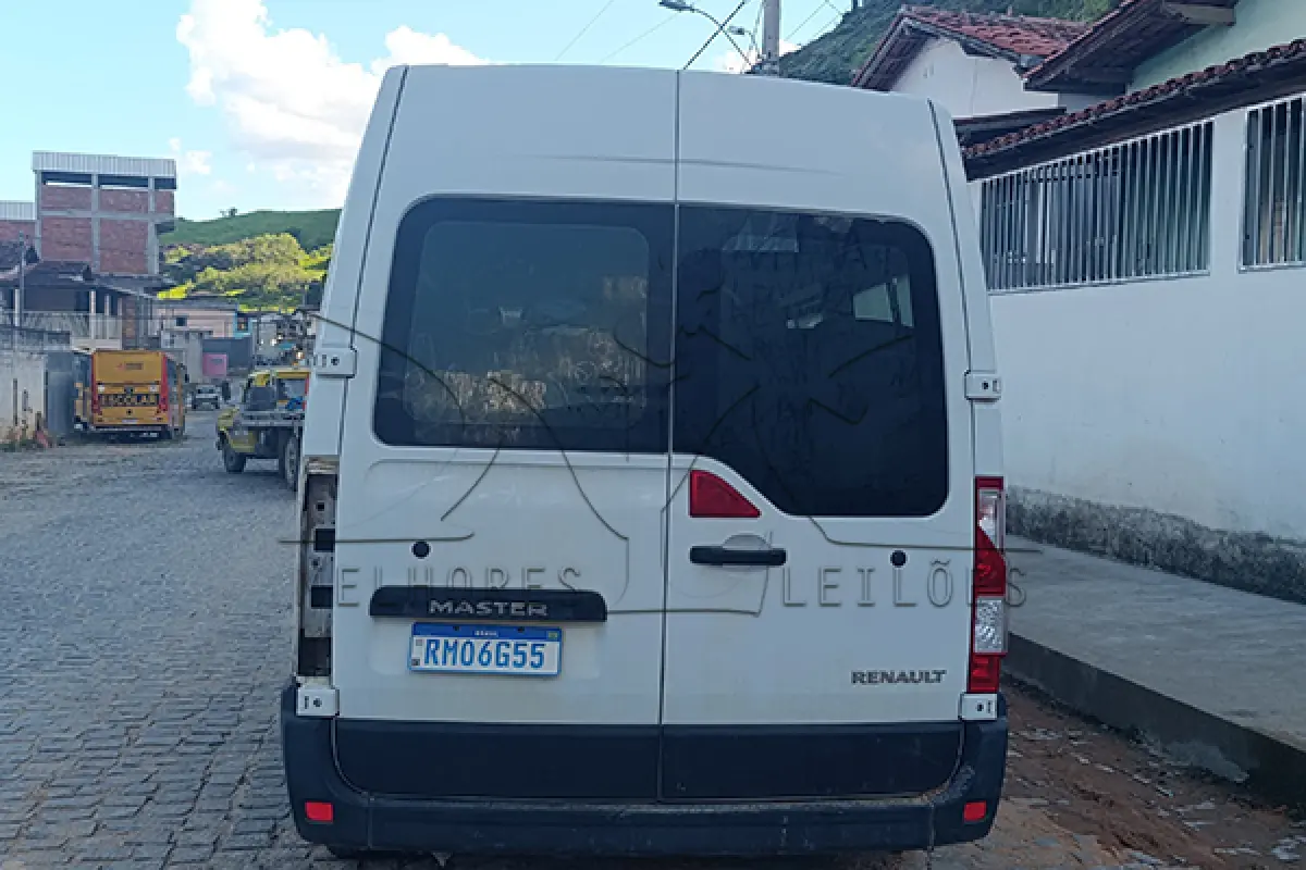 LOTE 011 - RENAULT MASTER MARIM PAS - ANO 2020 2021
