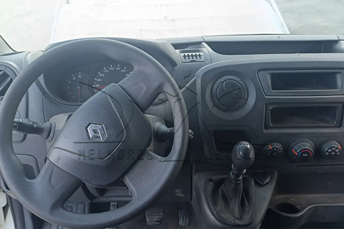 LOTE 011 - RENAULT MASTER MARIM PAS - ANO 2020 2021