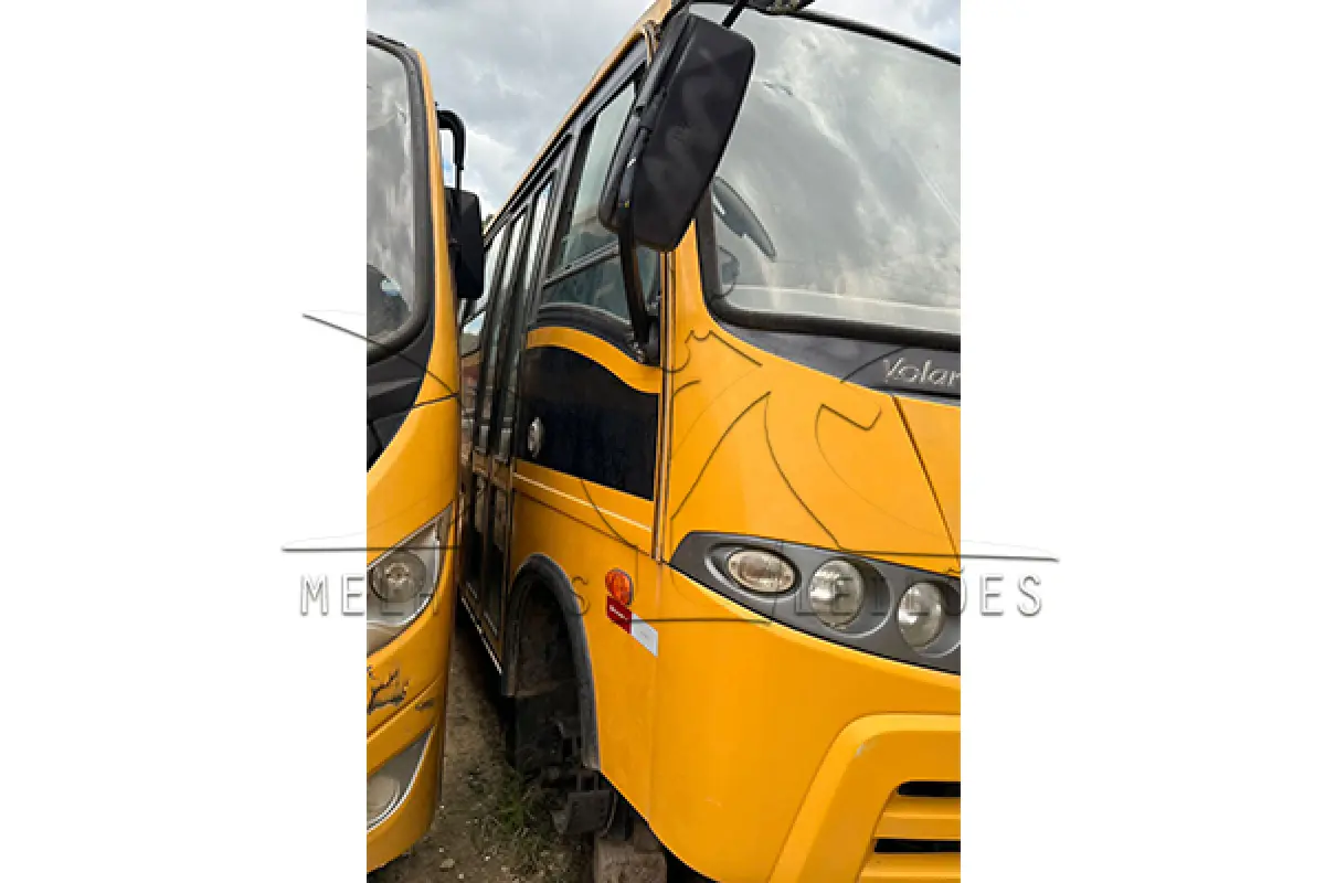 LOTE 009 - MPOLO VOLARE V8L 4X4 EO - PLACA QXR9D50 - ANO 2014 2015