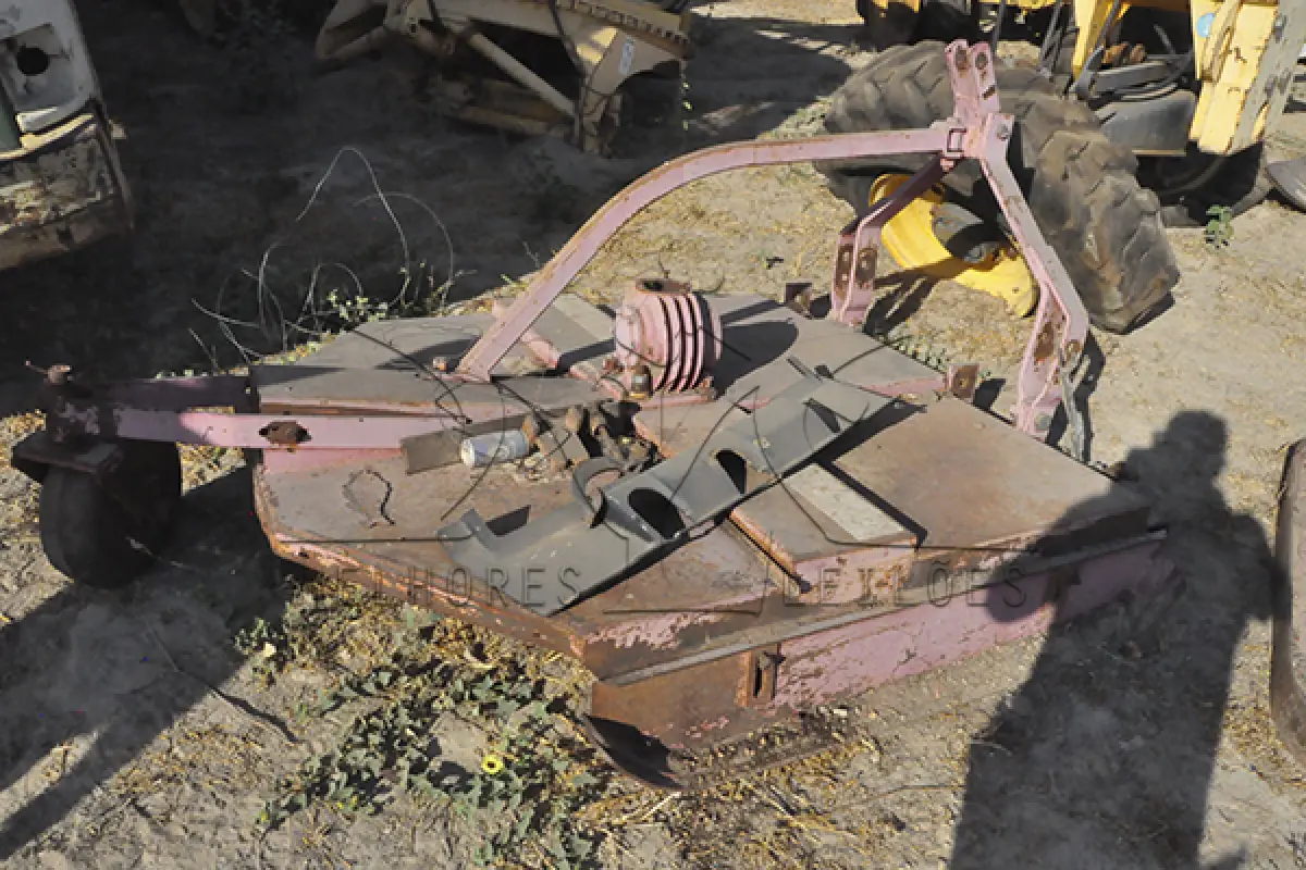 LOTE 046 - IMPLEMENTO AGRICOLA ROÇADEIRA