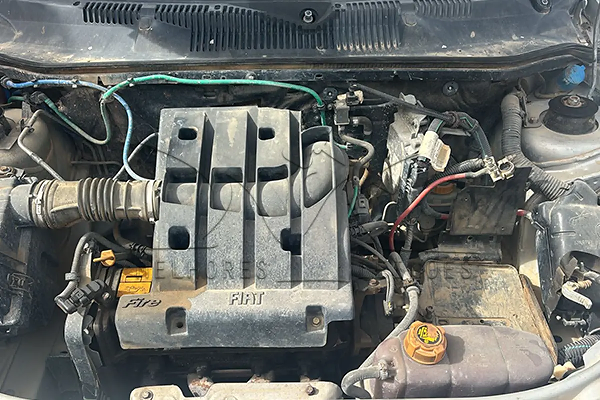 LOTE 006 - FIAT STRADA WORKING - PLACA OQH0557- ANO 2013 2013