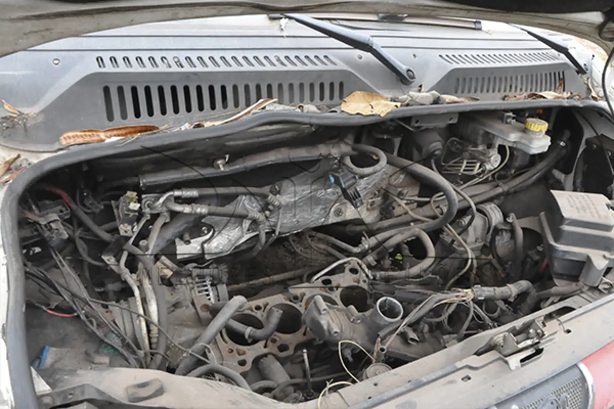 LOTE 004 - PEUGEOT BOXER MARIMAR A - ANO 2010 2011 - PLACA HLF-5205