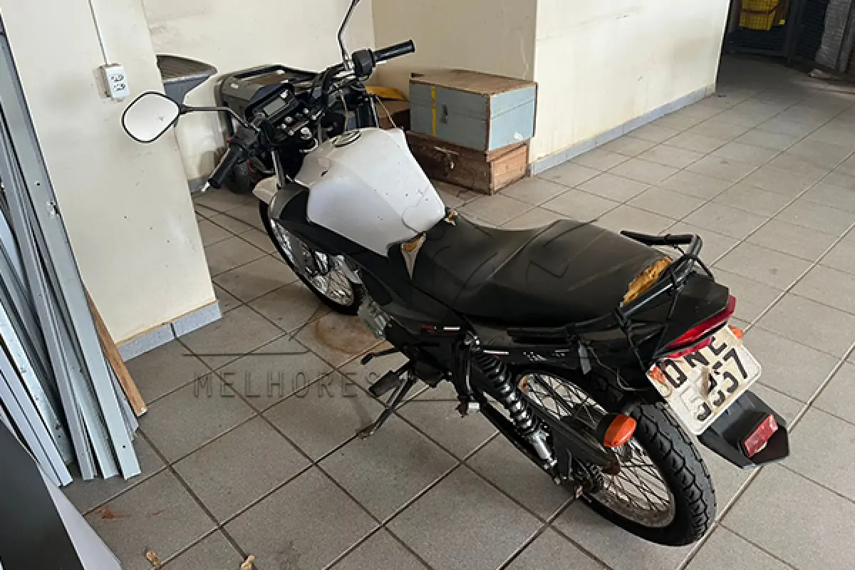 LOTE 001 - YAMAHA YBR150 FACTOR E - PLACA QNE5557 - ANO 2017 2018