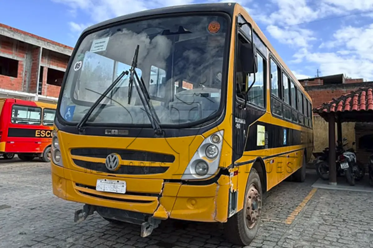 LOTE 002 - VW 15.190 EOD E.S. ORE - ANO 2012 2012 - PLACA HOH6957