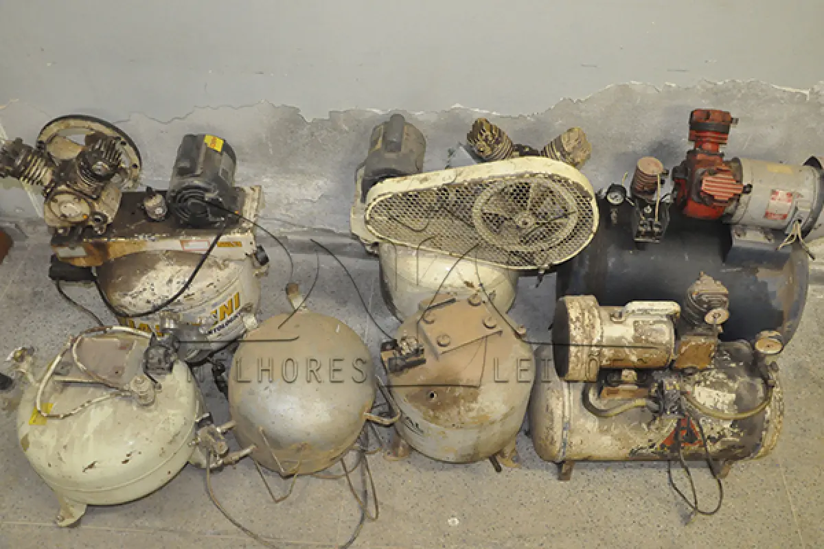 LOTE 011 - SUCATA – DIFERSOS COMPRESSORES