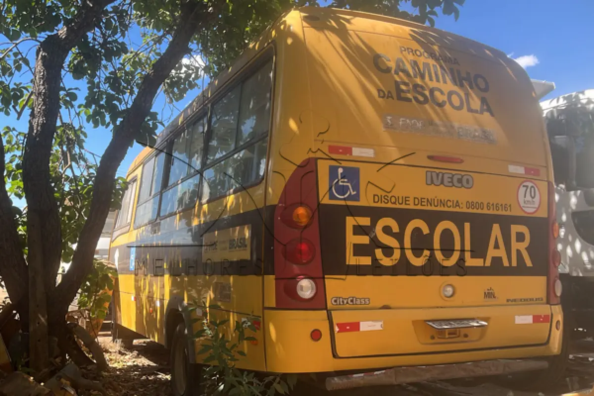 LOTE 017 - IVECO CITYCLASS 70C17 - ANO 2013 2013 - PLACA OQM8812