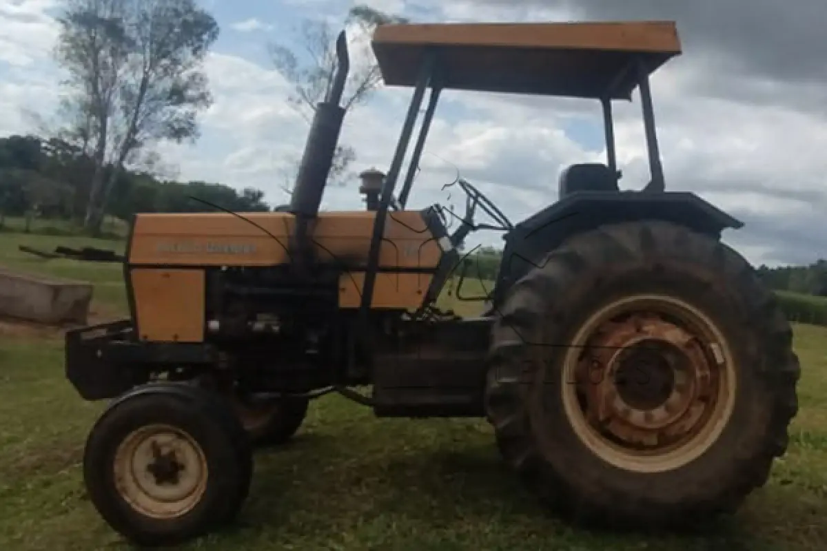 LOTE 014 - TRATOR VALTRA VALMET 785 - ANO 2000