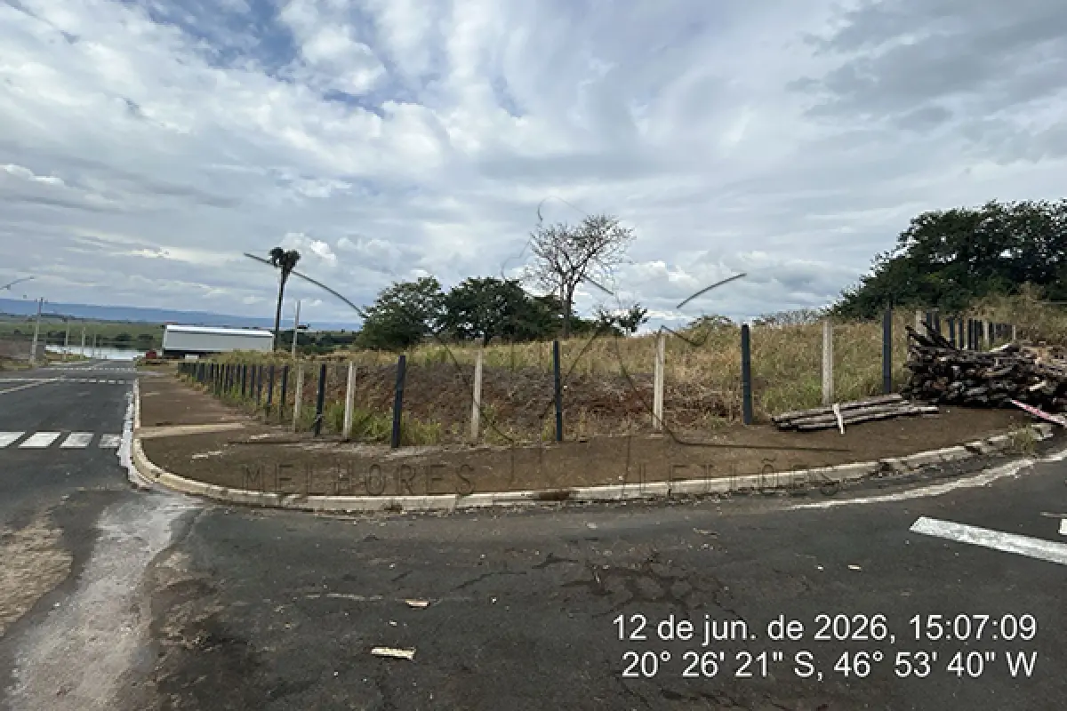LOTE 019 - LOTEAMENTO ESTÂNCIA GRANDE RIO - RUA RIO GRANDE - MATRICULA 30604- ÁREA DO LOTE 2.082,74