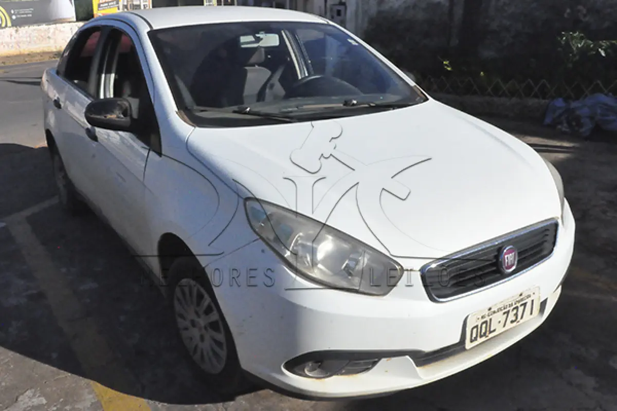LOTE 006 - FIAT SIENA ATTRACT 1.0 - ANO 2019 2019 - PLACA QQL7371