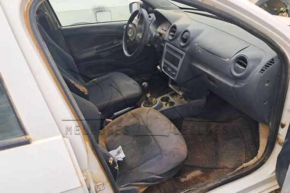LOTE 014 - VW GOL SPECIAL MB - ANO 2016 2016 - PLACA PXJ9906