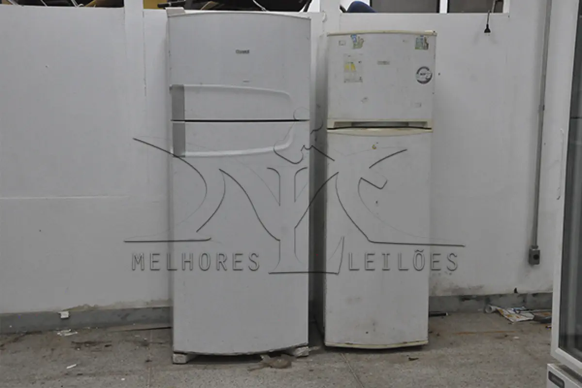 LOTE 016 - SUCATA REFRIGERADORES