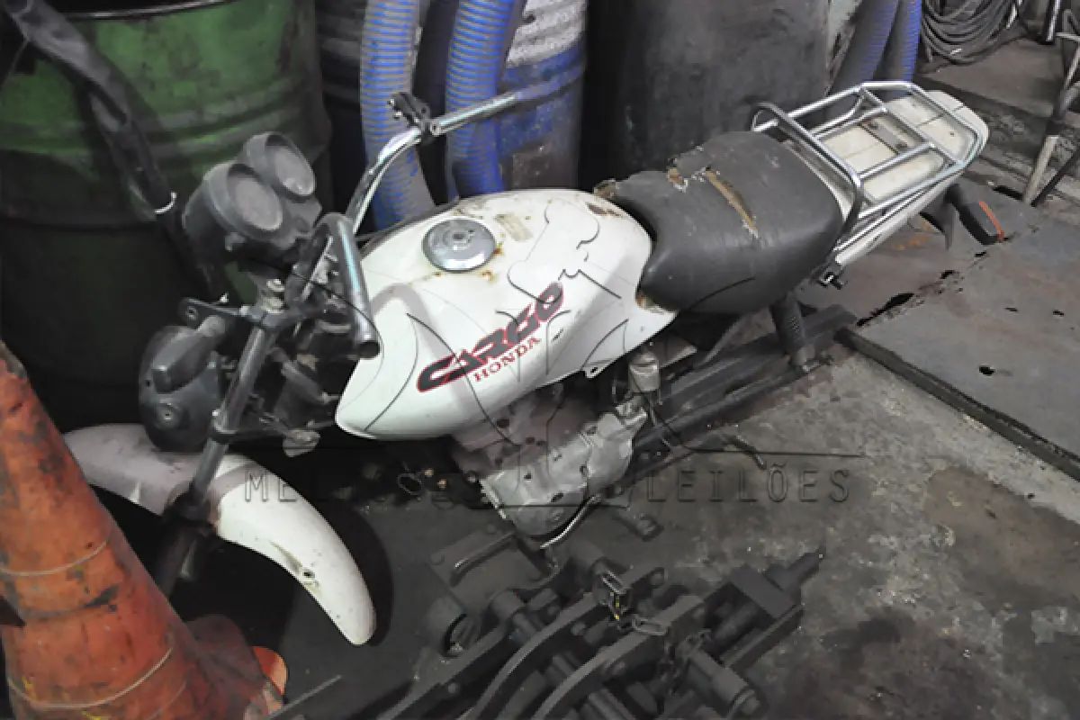 LOTE 001 - HONDA CG 125 CARGO - ANO 2002 2002 - PLACA GVN-3485
