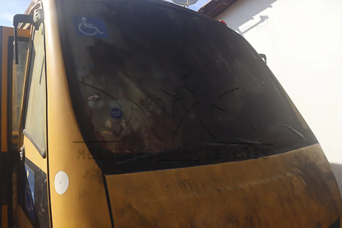 LOTE 016 - IVECO CITYCLASS 70C17 - ANO 2013 2013 - PLACA OQM8926