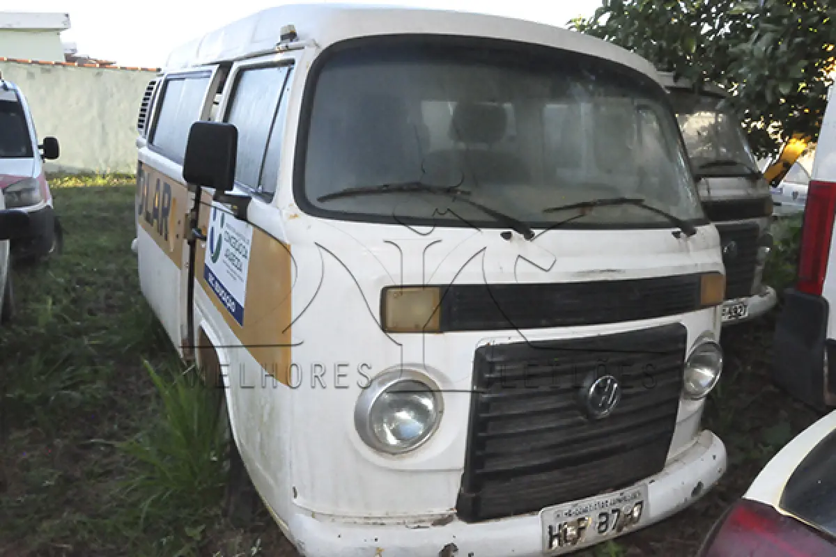 LOTE 015 - VW KOMBI LOT PAS MICROONIBUS - ANO 2012 2012