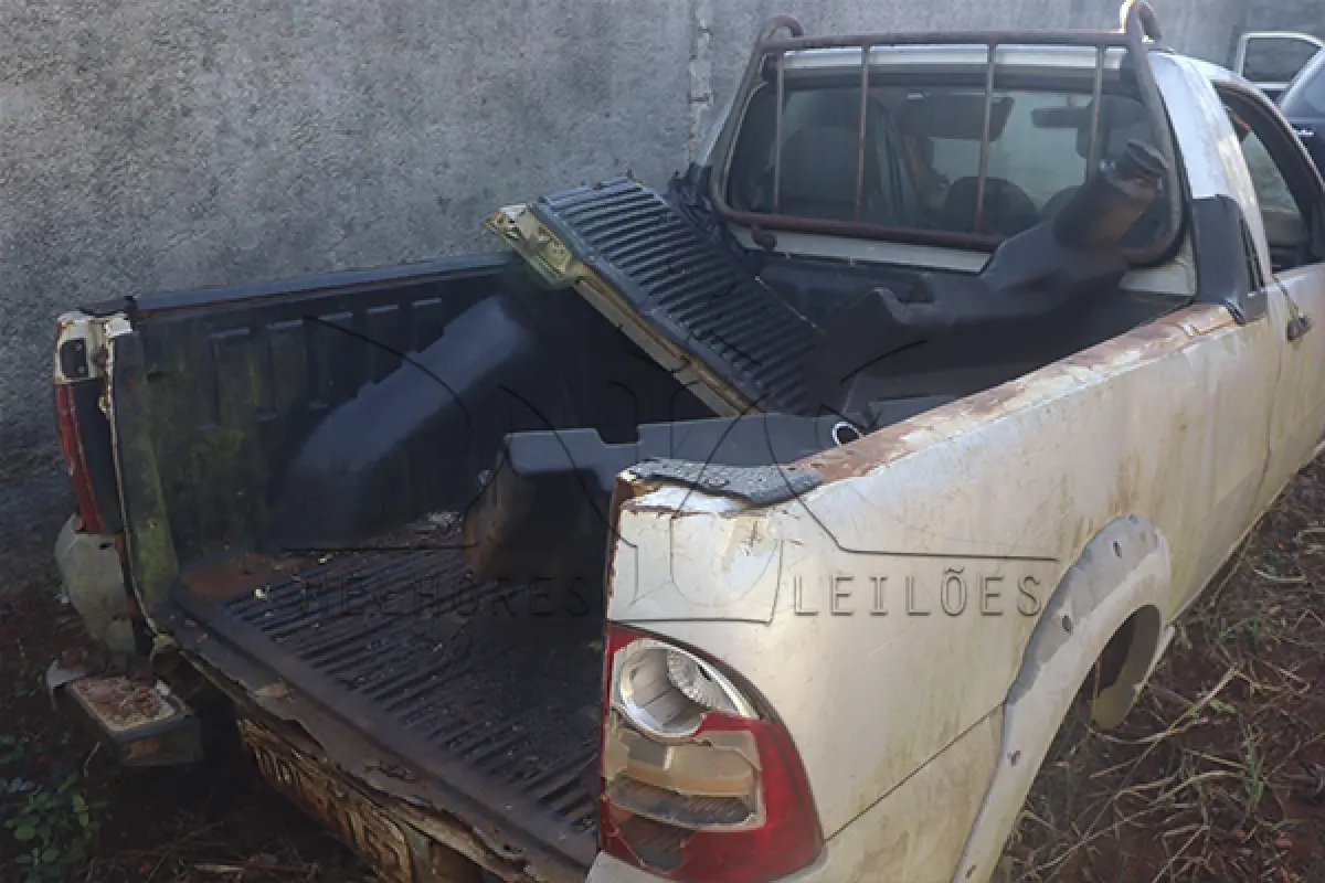 LOTE 007 - FIAT STRADA WORKING - ANO 2013 2013 - PLACA OQL4152