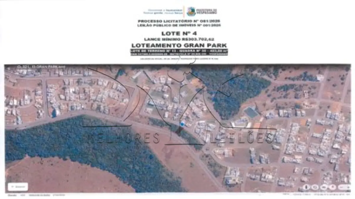 LOTE 004 - Imóvel matriculado sob n° 20.906: Lote de terreno de n° 13 (treze), da quadra n° 32 (trinta e dois) com área de 423,58m²
