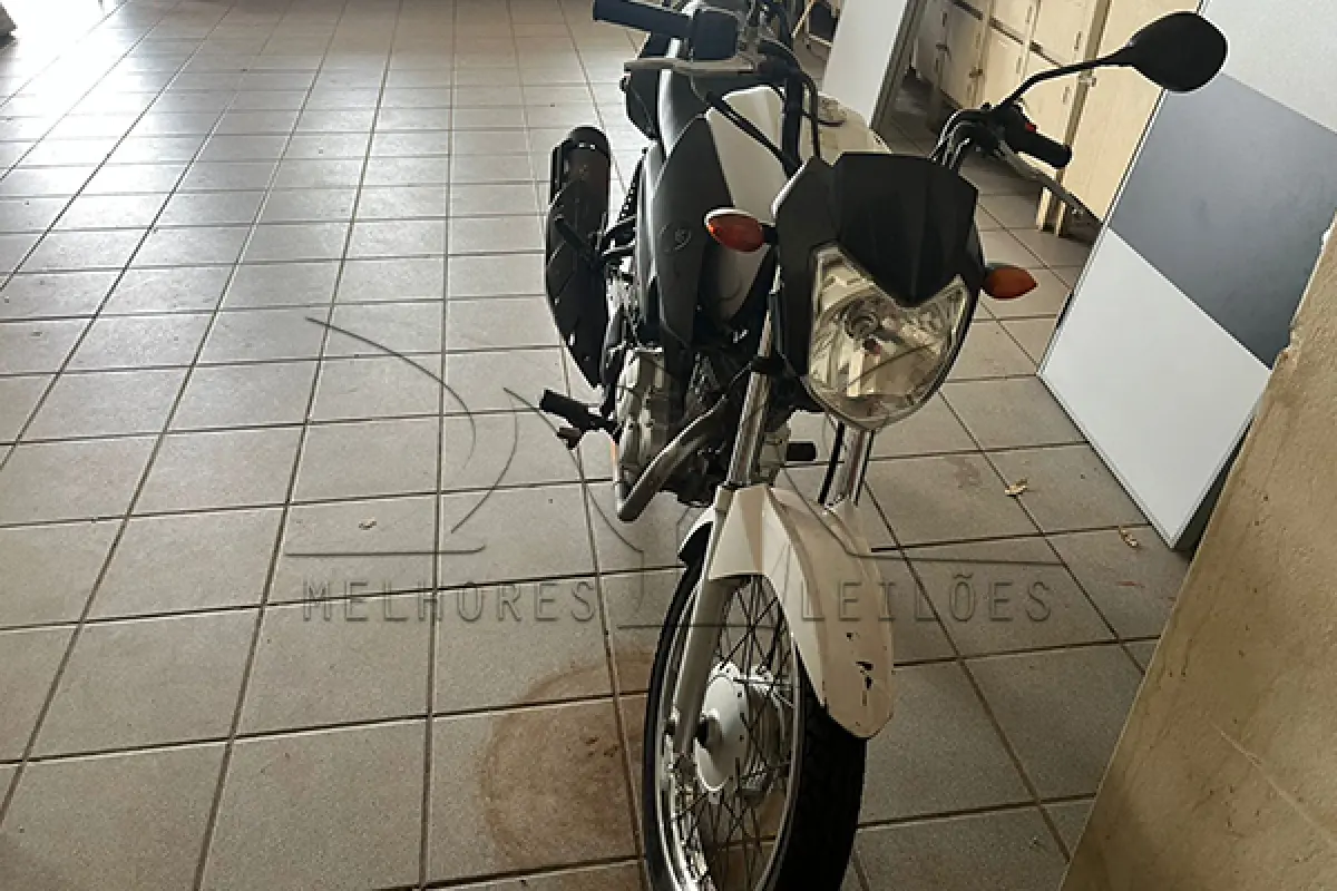 LOTE 001 - YAMAHA YBR150 FACTOR E - PLACA QNE5557 - ANO 2017 2018