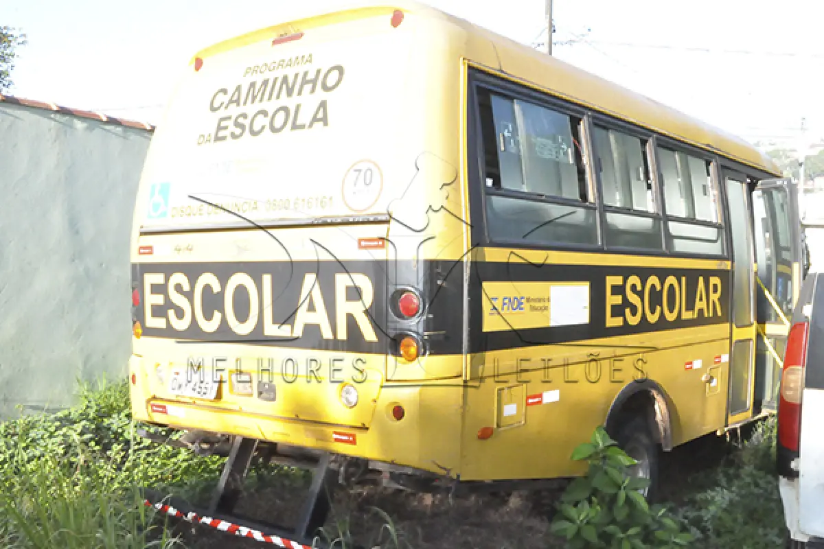 LOTE 020 - M. VOLARE V8L 4X4 EO - ANO 2013 2014 - PLACA OWY4551 -