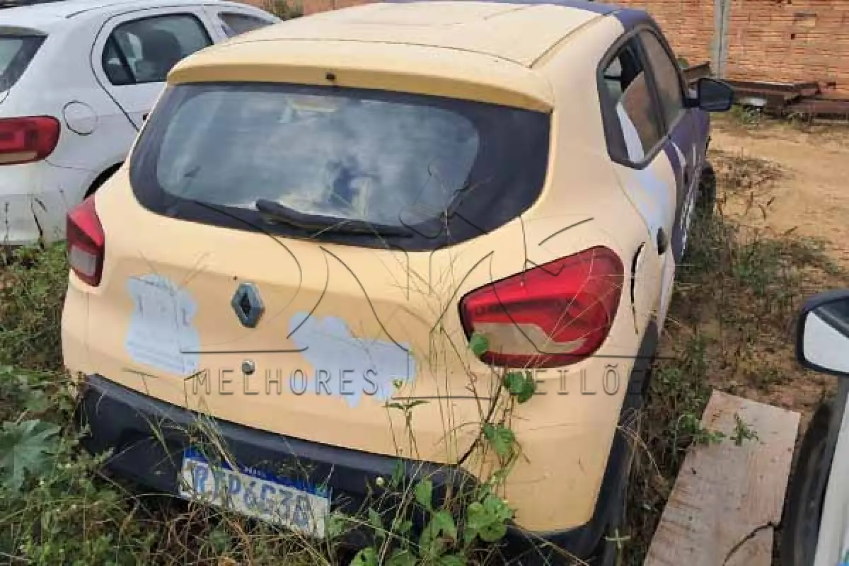 LOTE 011 - RENAULT KWID ZEN 10MT - ANO 2021 2022 - PLACA RTP6G30