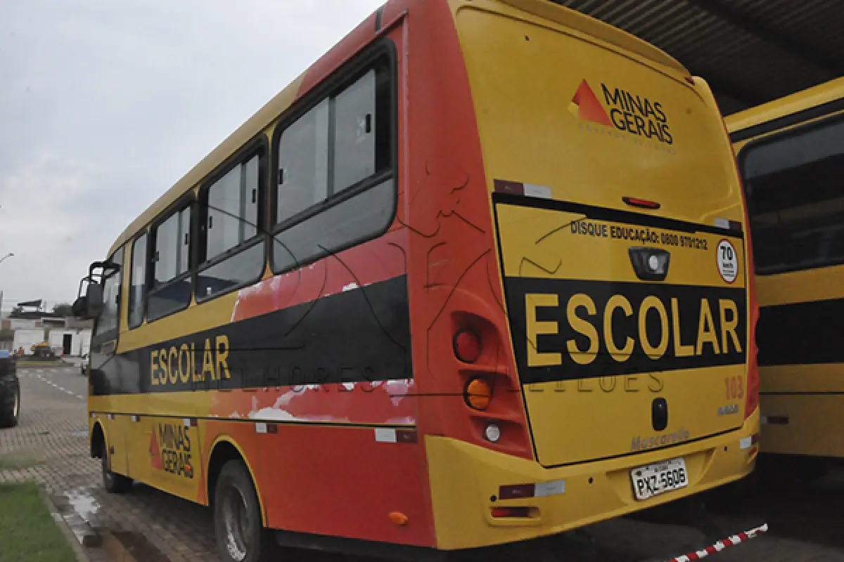 LOTE 013 - IVECO WAYCLASS 70C17HDE - PLACA PXZ5606 - ANO 2016 2016
