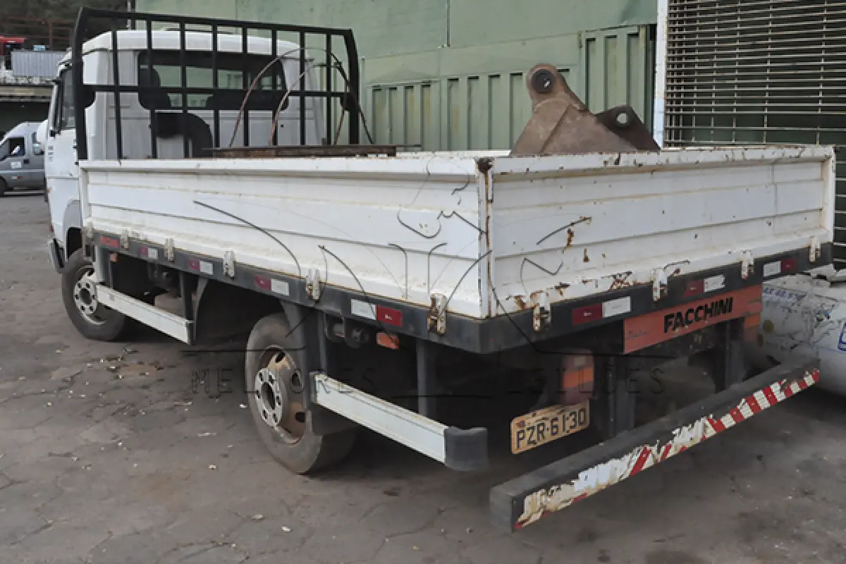 LOTE 005 - VW 5.140E DELIVERY - ANO 2011 2012 - PLACA PZR-6130