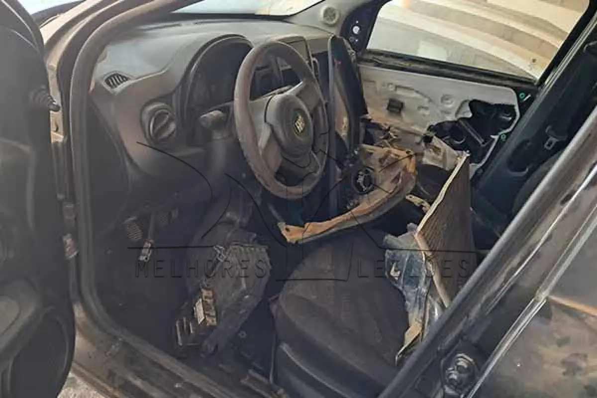 LOTE 006 - FIAT MOBI LIKE - ANO 2020 2021 - PLACA RMG3H85